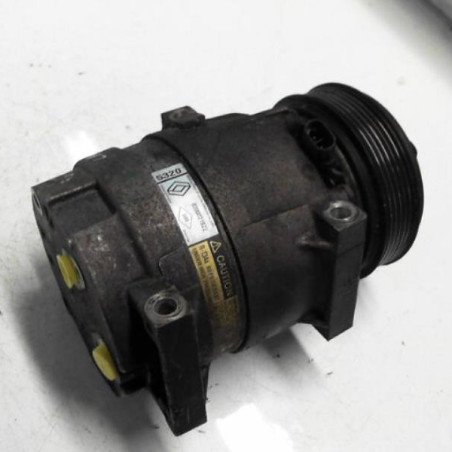 Compresseur clim RENAULT LAGUNA 2 Photo n°1