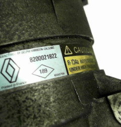 Compresseur clim RENAULT LAGUNA 2 Photo n°5