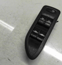 Interrupteur de leve vitre avant gauche RENAULT VEL SATIS Photo n°1