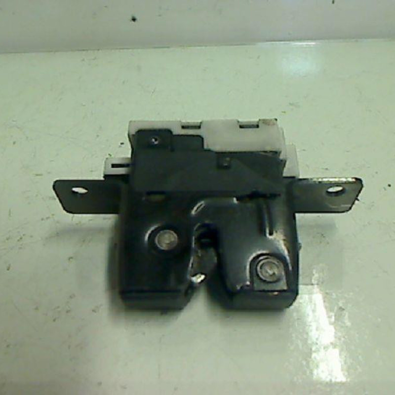 Serrure de hayon RENAULT GRAND SCENIC 2