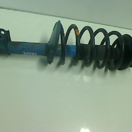 Amortisseur avant droit RENAULT CLIO 1