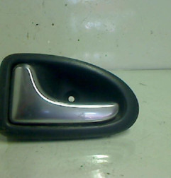 Poignee interieur avant gauche RENAULT CLIO Photo n°1