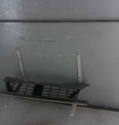 Calandre RENAULT LAGUNA 2