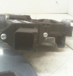 Leve vitre electrique arriere gauche OPEL ZAFIRA TOURER C Photo n°3