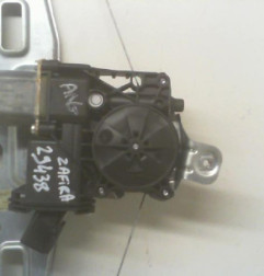 Leve vitre electrique arriere gauche OPEL ZAFIRA TOURER C Photo n°5