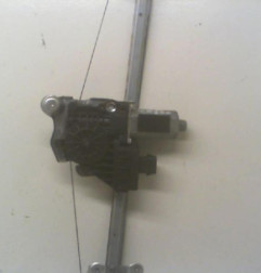 Leve vitre electrique arriere droit OPEL ZAFIRA B Photo n°5