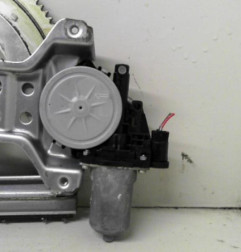 Leve vitre electrique avant droit OPEL AGILA B