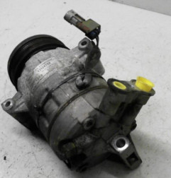 Compresseur clim OPEL ZAFIRA B Photo n°6
