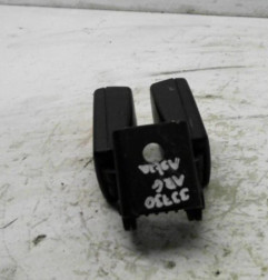 Attache ceinture arriere gauche OPEL ASTRA J Photo n°5