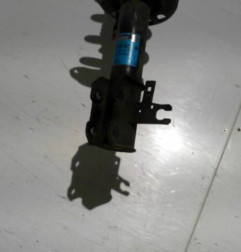 Amortisseur avant droit OPEL ASTRA H Photo n°7