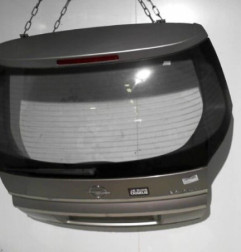 Malle/Hayon arriere OPEL SIGNUM