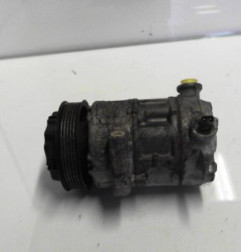 Compresseur clim OPEL CORSA D Photo n°1