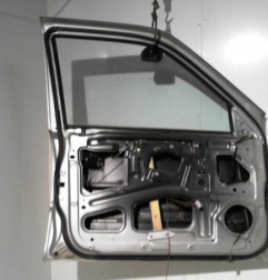 Porte avant gauche OPEL FRONTERA B Photo n°3