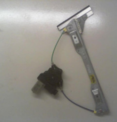 Leve vitre electrique avant droit OPEL CORSA D Photo n°4