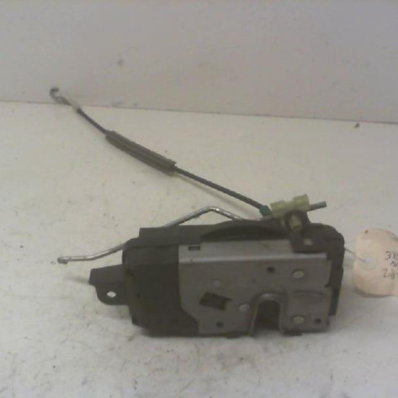 Serrure avant droit OPEL ZAFIRA B