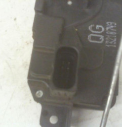 Serrure avant droit OPEL ZAFIRA B Photo n°3