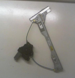 Leve vitre electrique avant droit OPEL CORSA D Photo n°1