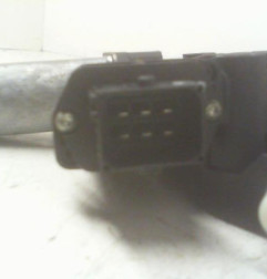 Leve vitre electrique avant droit OPEL CORSA D Photo n°3