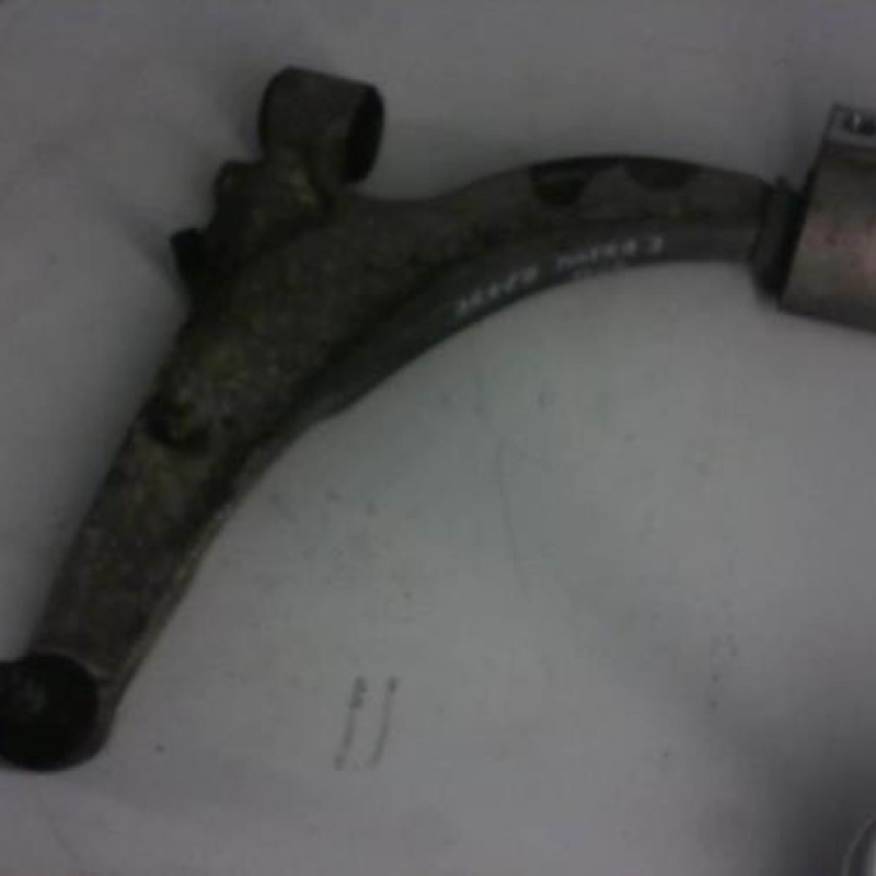 Triangle avant gauche OPEL ASTRA J SPORTS