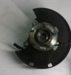 Fusee avant gauche OPEL ASTRA J SPORTS Photo n°1