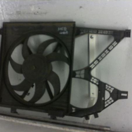 Buse OPEL CORSA C Photo n°1