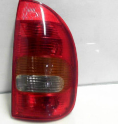 Feu arriere principal droit (feux) OPEL CORSA B Photo n°4