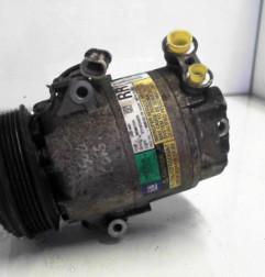 Compresseur clim OPEL CORSA C Photo n°1