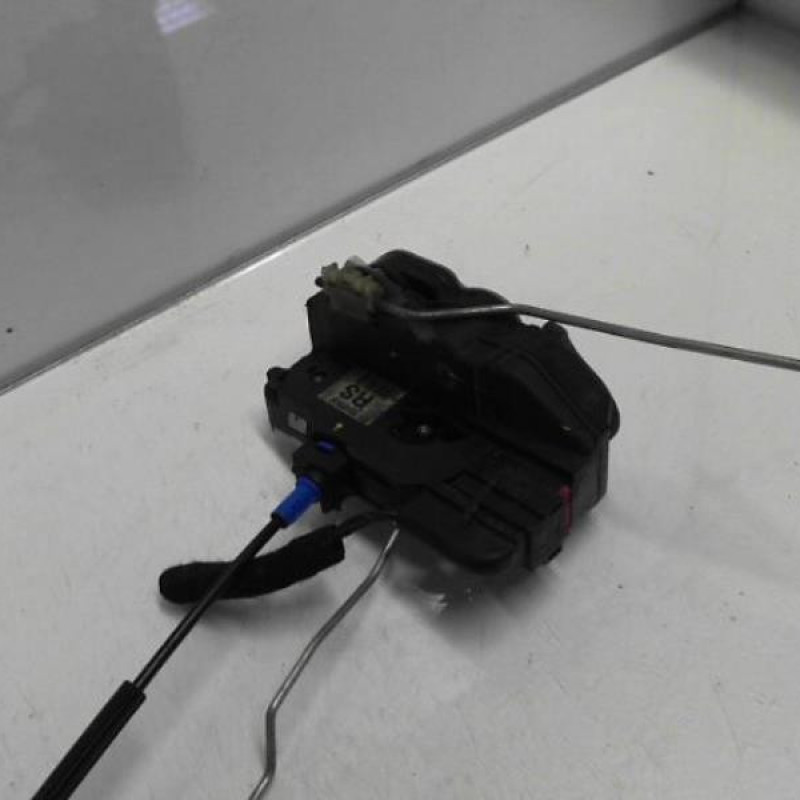 Serrure avant droit OPEL ASTRA J SPORTS