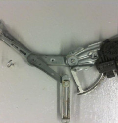 Leve vitre electrique avant droit OPEL ASTRA G Photo n°1