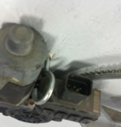 Leve vitre electrique avant droit OPEL ASTRA G