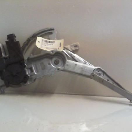 Leve vitre electrique avant gauche OPEL CORSA C Photo n°1
