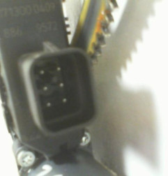 Leve vitre electrique avant droit OPEL ZAFIRA