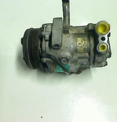 Compresseur clim OPEL ASTRA G Photo n°4