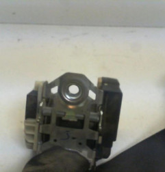 Ceinture avant gauche OPEL CORSA C Photo n°4