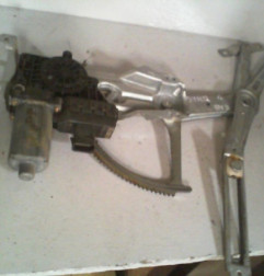 Leve vitre electrique avant droit OPEL ASTRA G