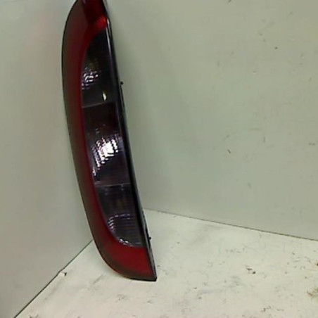Feu arriere principal gauche (feux) OPEL CORSA C Photo n°1