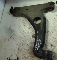 Triangle avant gauche OPEL ZAFIRA B Photo n°1