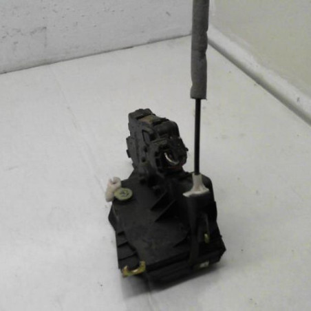 Serrure arriere droit BMW SERIE 3 E46