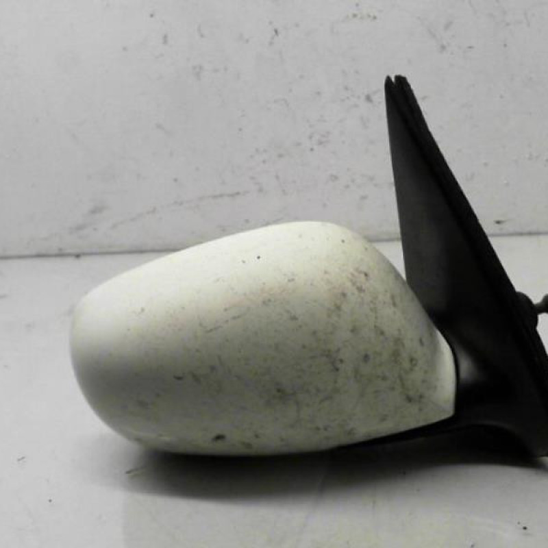 Retroviseur droit NISSAN MICRA 2