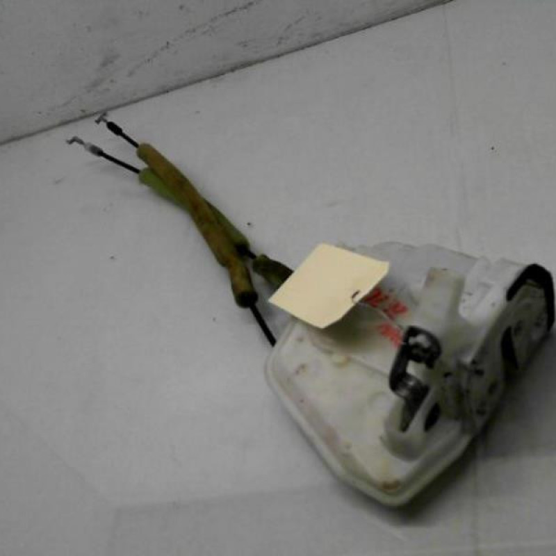 Serrure arriere gauche MAZDA 3 2