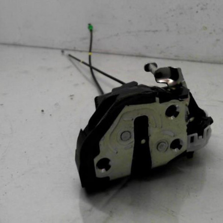 Serrure arriere droit TOYOTA YARIS 3 Photo n°1