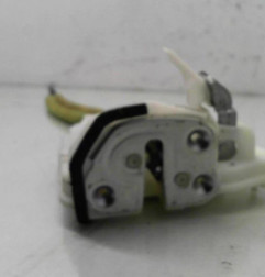 Serrure arriere droit MAZDA 3 2 Photo n°5