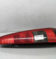 Feu arriere principal droit (feux) FORD FIESTA 5 Photo n°1