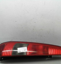 Feu arriere principal gauche (feux) FORD FIESTA 5 Photo n°1