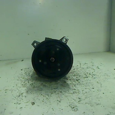 Compresseur clim OPEL TIGRA