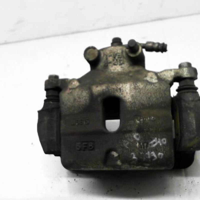 Etrier avant droit (freinage) HYUNDAI I 40
