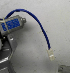 Leve vitre electrique avant droit HYUNDAI MATRIX Photo n°6