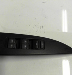 Interrupteur de leve vitre avant gauche SSANGYONG KYRON Photo n°4