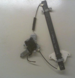 Leve vitre electrique arriere gauche SSANGYONG KYRON Photo n°1