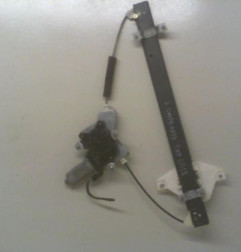 Leve vitre electrique arriere gauche SSANGYONG KYRON Photo n°4